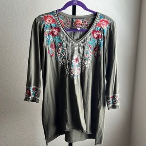 Johnny Was ¾ sleeve top